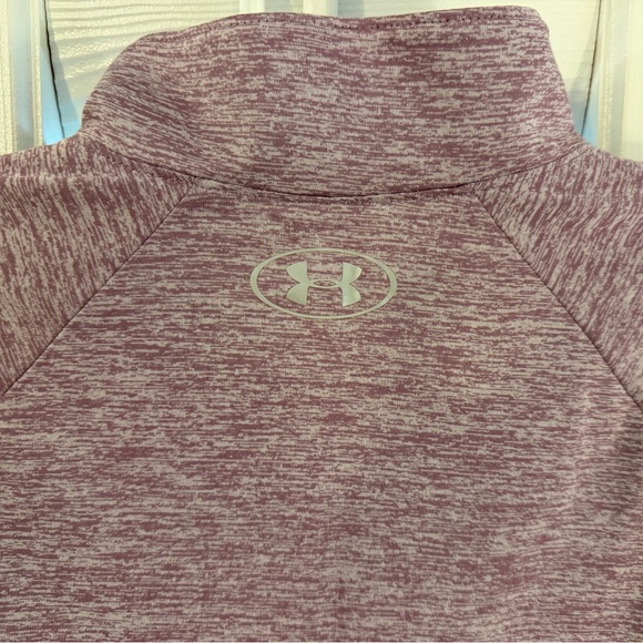 Under Armour Heathered Purple Half-Zip Long-Sleeve Heat Gear Top. Like New! - Picture 6 of 6